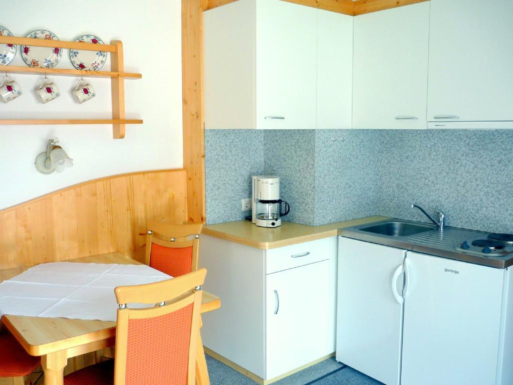 Gastehaus Hosp Apartment Общайг Стая снимка