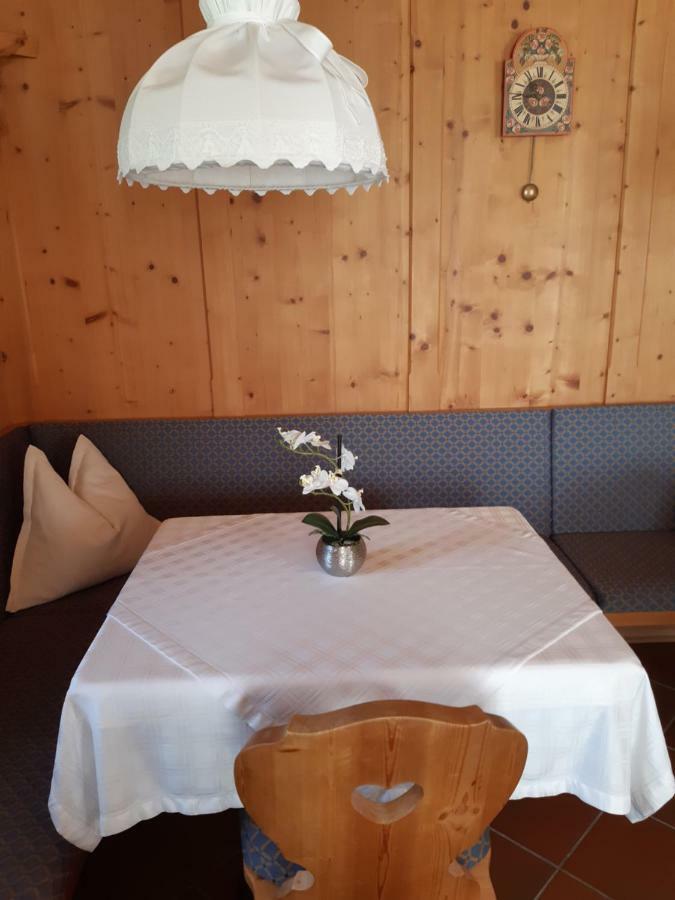 Gastehaus Hosp Apartment Общайг Екстериор снимка